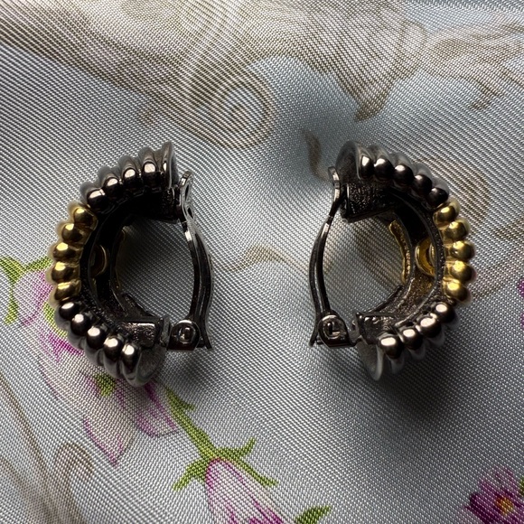 Givenchy Gold and Black Ribbed Earrings - Picture 6 of 6